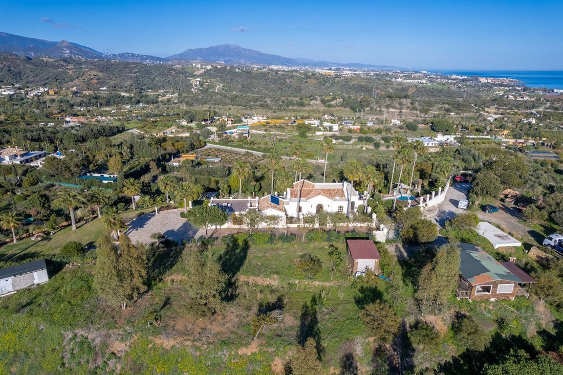 Villa in Estepona, Andalusia, Spain 4 - 13968810