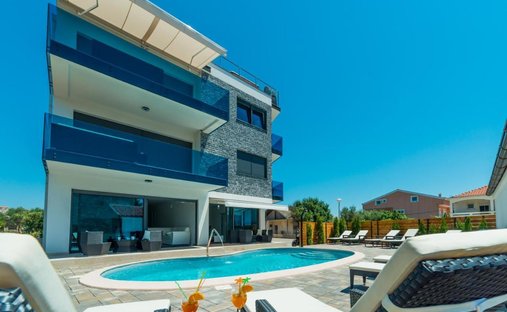 House in Jezerane, Lika-Senj County, Croatia 1