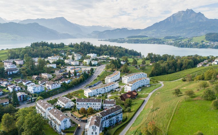 Женски хеланки for sale in Zürich, Switzerland