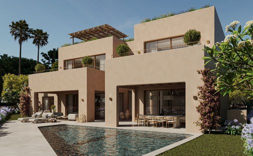 Villa in Golden Mile, Andalusia, Spain 1