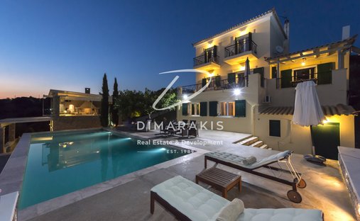 Villa en Koinotita Kranidiou, Kranidi, Grecia 1