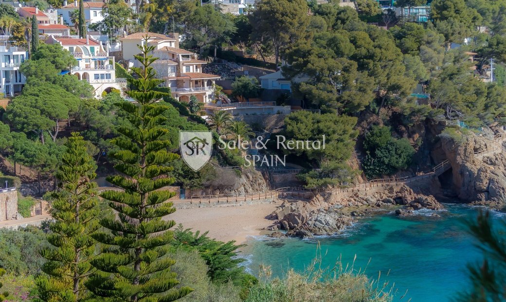 Exclusive Luxury Residence In Cala Sant Francesc, In Blanes, Catalonia ...