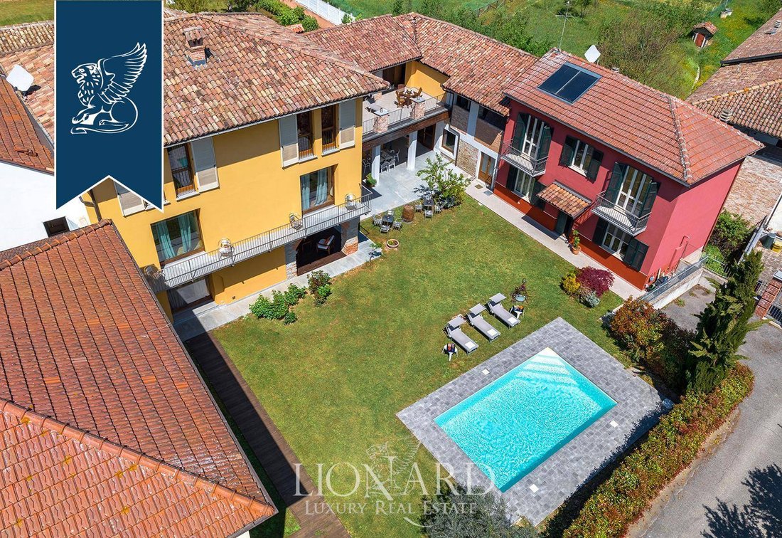 Villa in Canelli, Piedmont, Italy 5 - 13964047