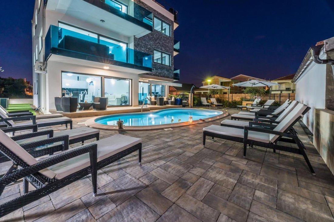 Casa en Jezerane, Condado de Lika-Senj, Croacia 5 - 13970406