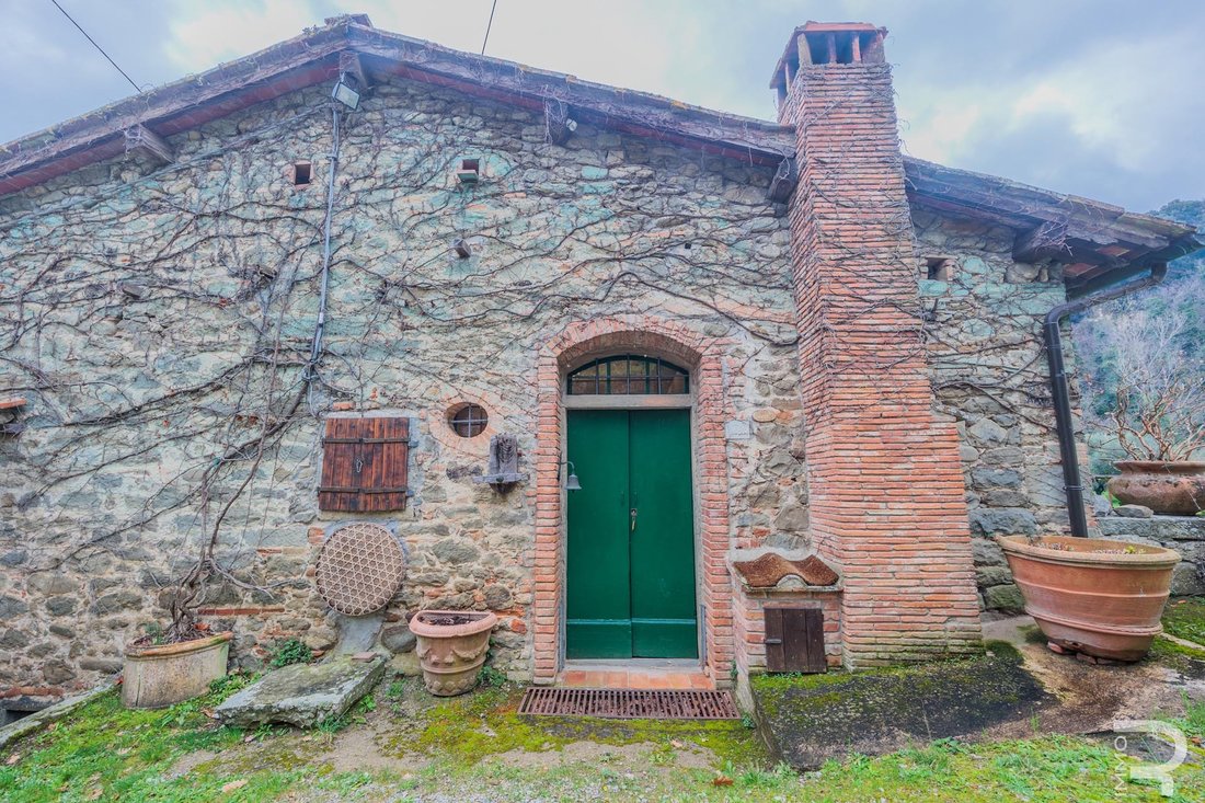 Farm Ranch in Terranuova Bracciolini, Tuscany, Italy 4 - 13977858
