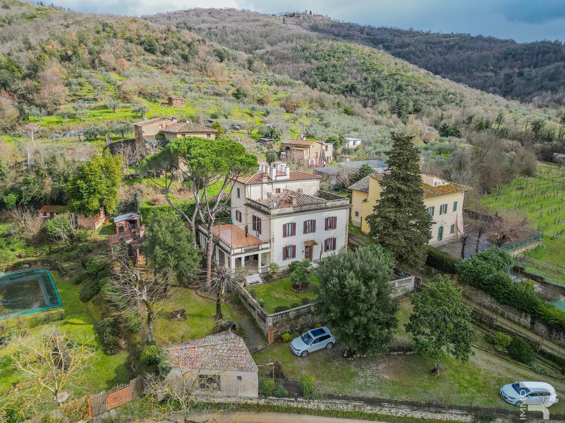 Villa in Center, Arezzo, Tuscany 3 - 13977856
