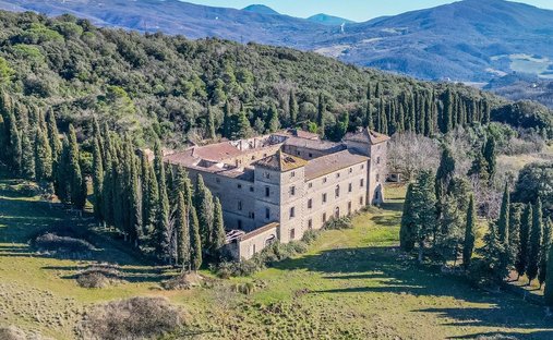 Villa a Pomarance, Toscana, Italia 1