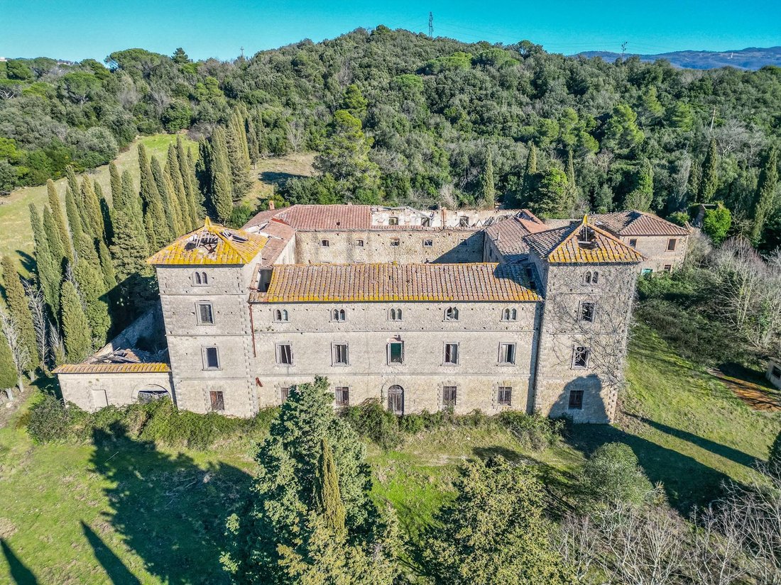 Villa in Pomarance, Tuscany, Italy 4 - 13975064
