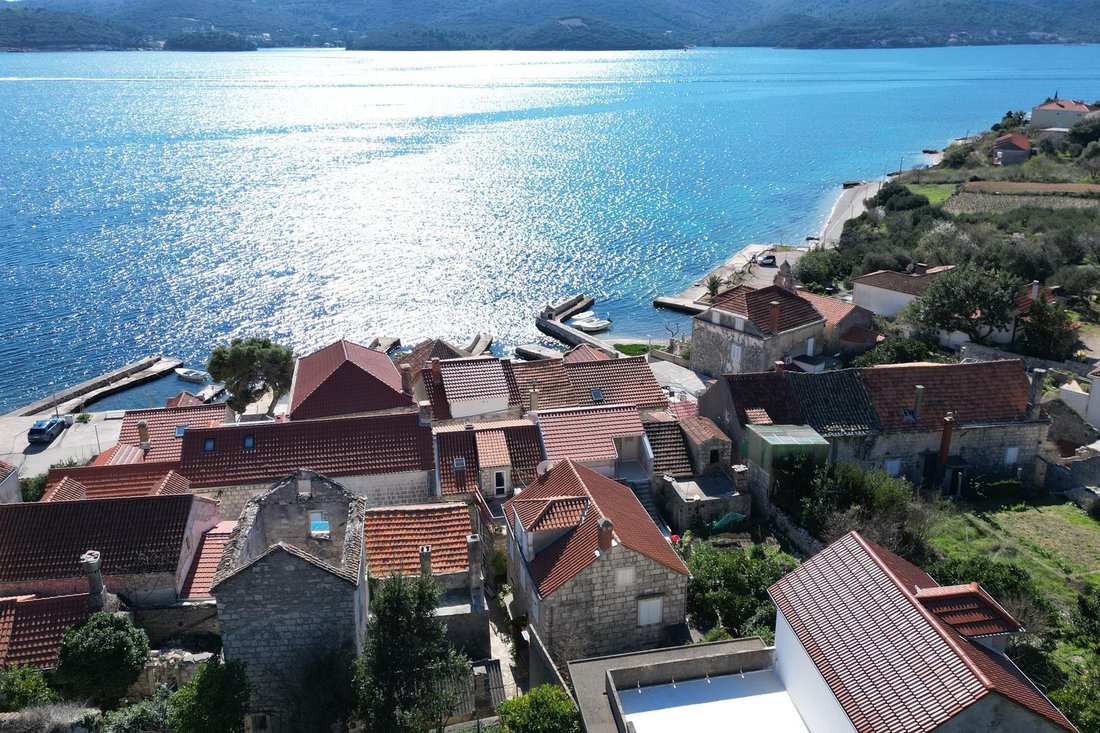 Villa in Kuciste, Dubrovnik-Neretva County, Croatia 5 - 13976864