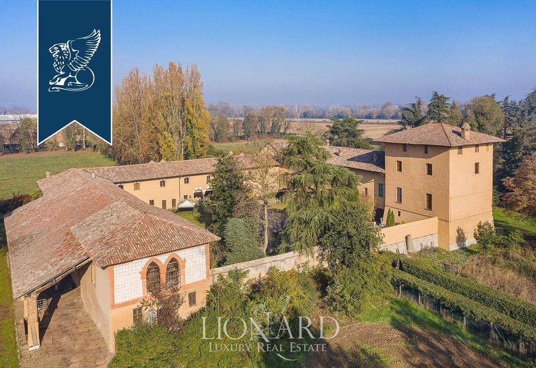 Majestic 16th Century Castle Between Milan In Vellezzo Bellini ...