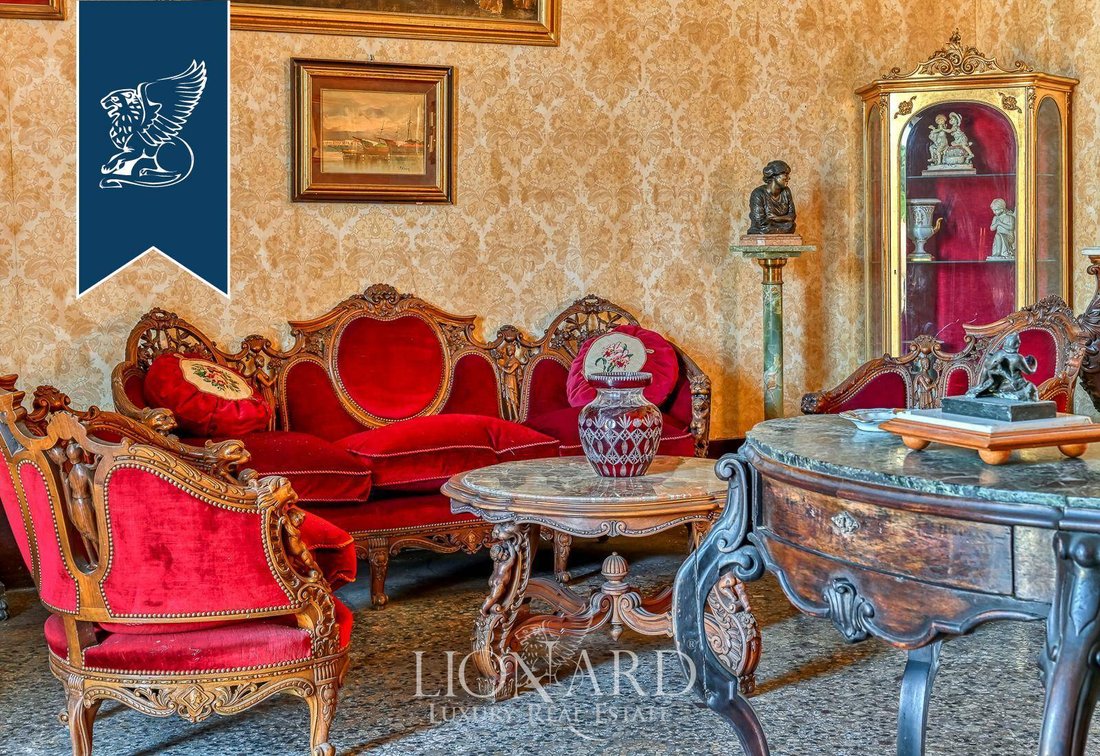 Villa in Portici, Campania, Italy 4 - 13976693