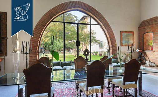 Castle for Sale in Vidigulfo, Lombardy, Italy