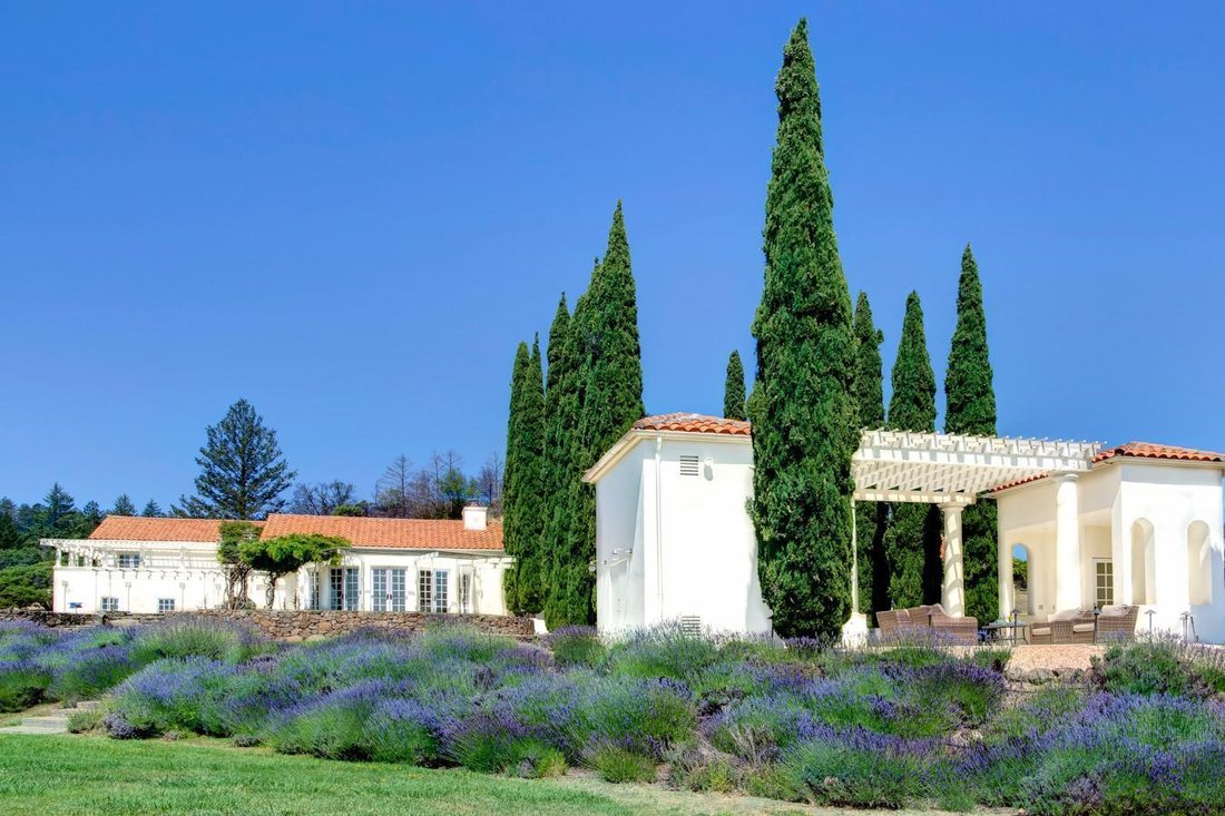 House in St. Helena, California, United States 3 - 13976311