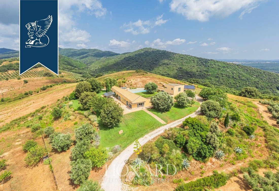 Villa in Manciano, Tuscany, Italy 1 - 13976460