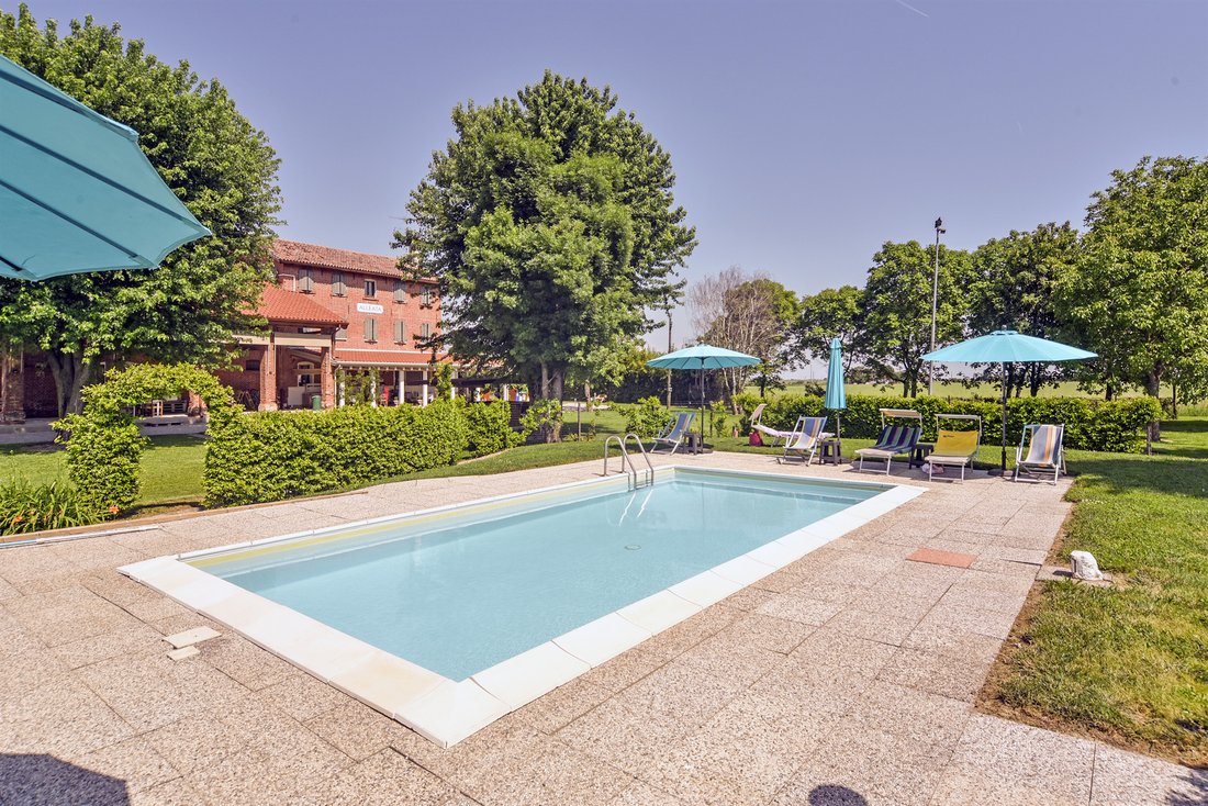 Caorle Country Home In Venice, Italy For Sale (13977515)