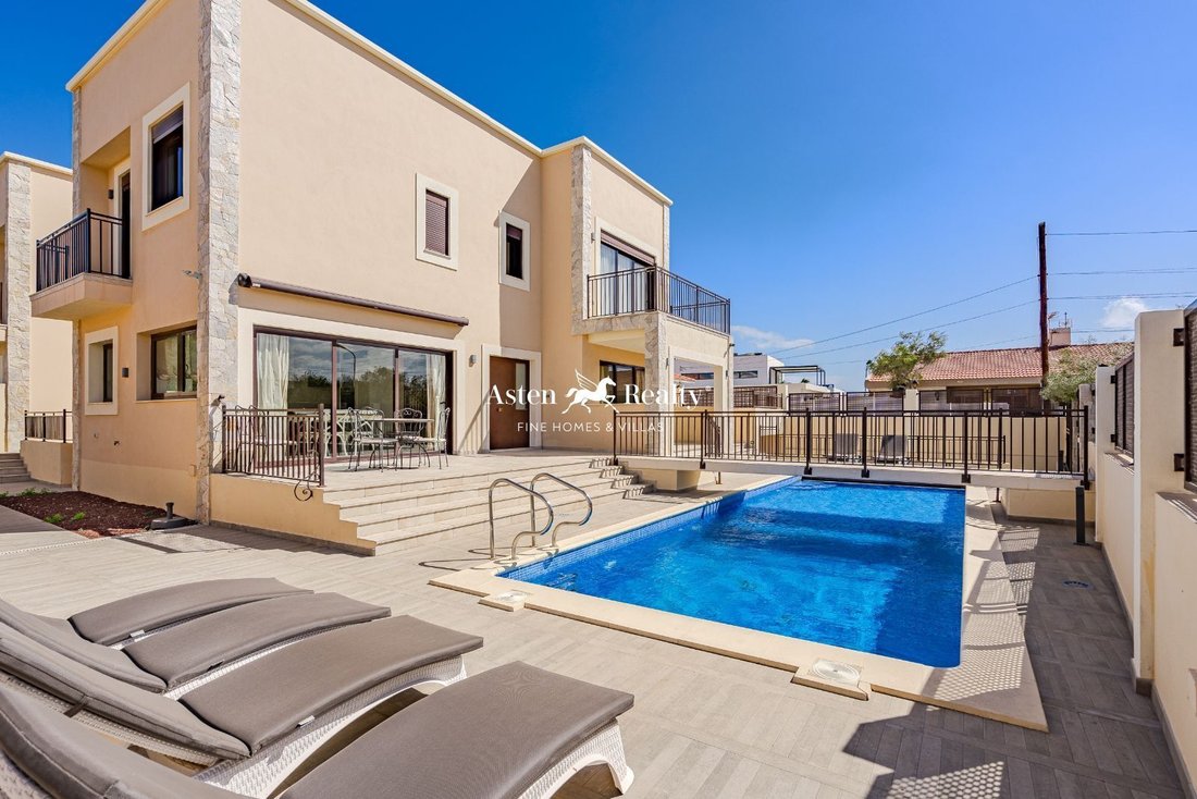 Villa in Granadilla de Abona, Canary Islands, Spain 1 - 13977334