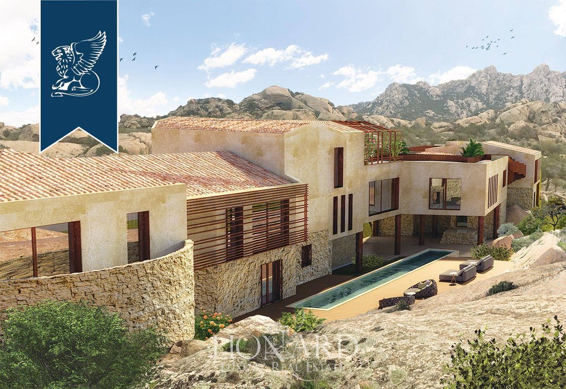 Villa in Costa Smeralda, Sardinia, Italy 2 - 13976734