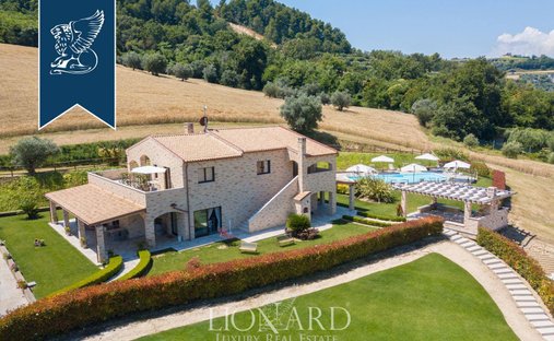 Villa in Cupra Marittima, Marche, Italy 1