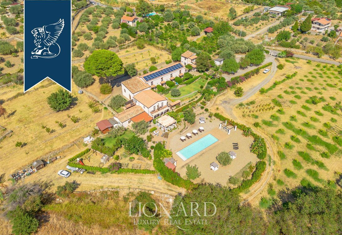 Villa in Castiglione di Sicilia, Sicily, Italy 5 - 13976429