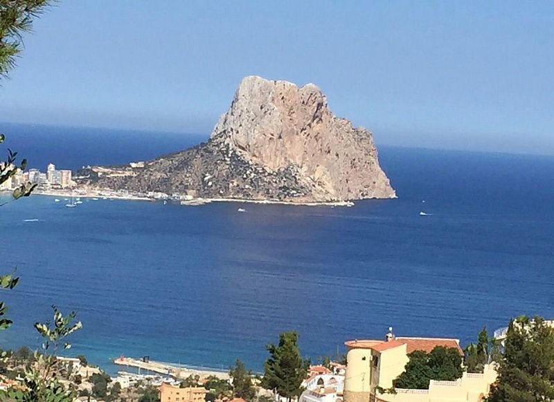 Villa in Calp / Calpe, Valencian Community, Spain 2 - 13975525