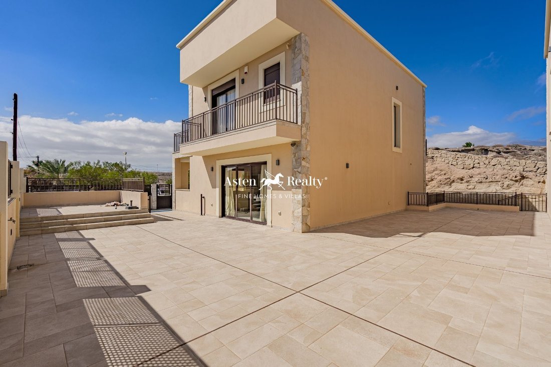 Villa in Granadilla de Abona, Canary Islands, Spain 5 - 13977334