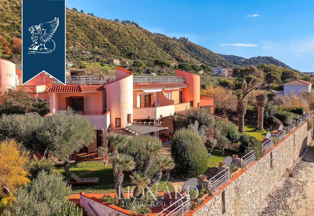 Villa in Pollica, Campania, Italy 1 - 13976025