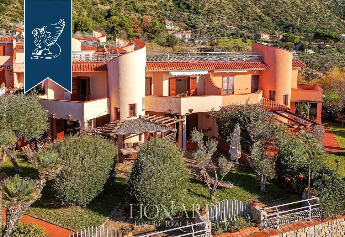 Villa in Pollica, Campania, Italy 3 - 13976025