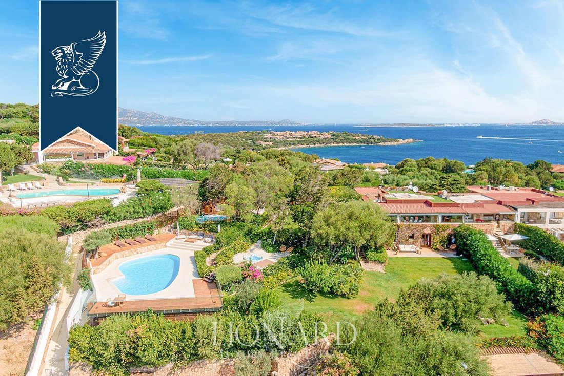 Villa in Italy 1 - 13976432
