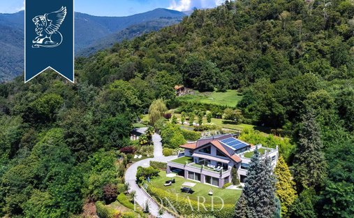 Villa in Bee, Piedmont, Piedmont, Italy 1