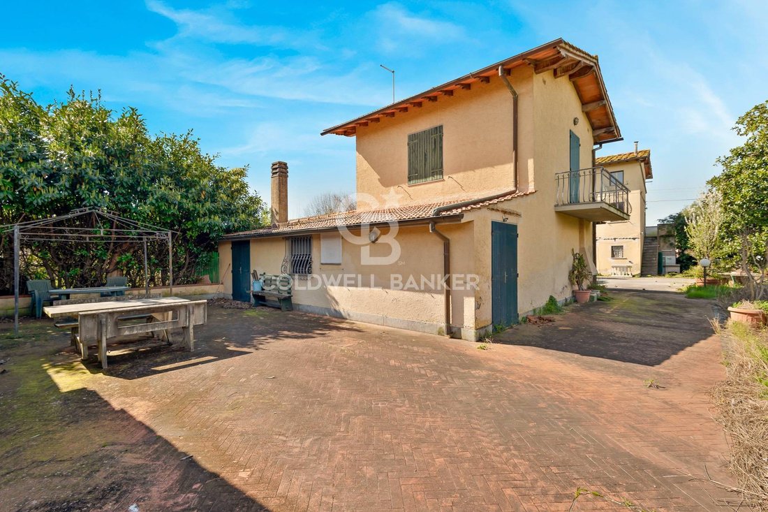 Villa in Pietrasanta, Tuscany, Italy 4 - 13976961