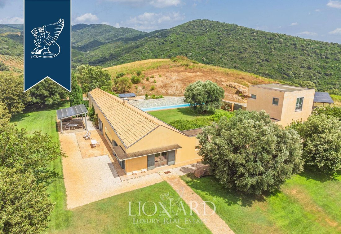 Villa in Manciano, Tuscany, Italy 4 - 13976460