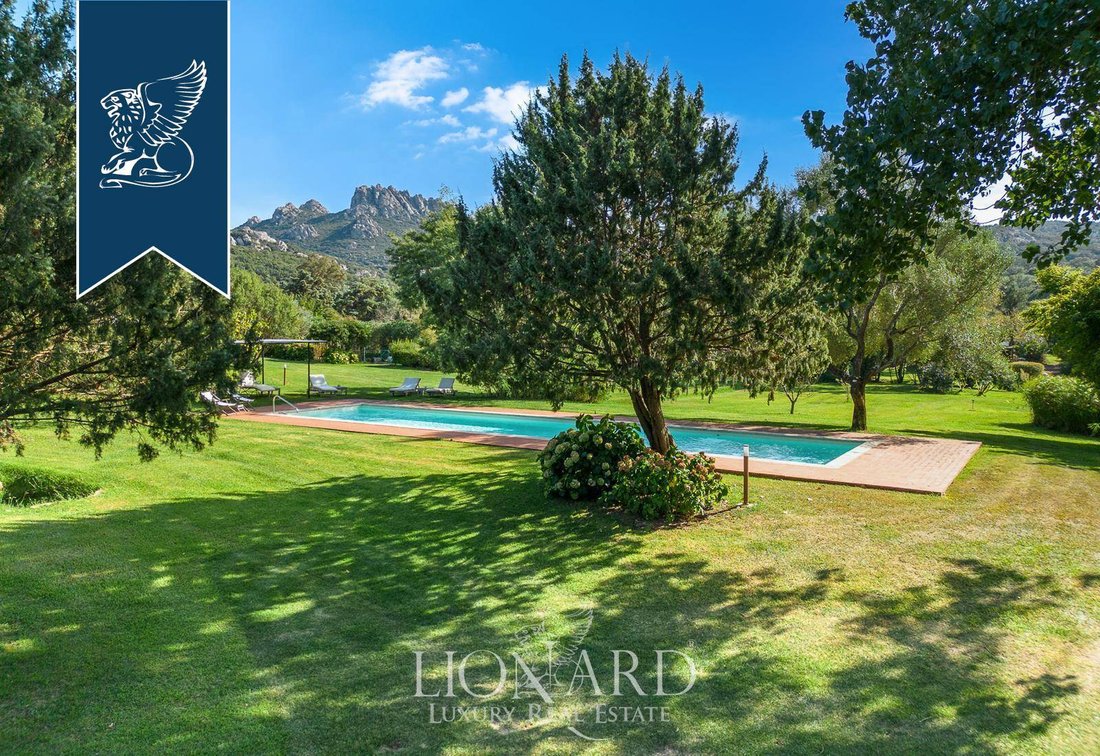 Villa in Arzachena, Sardinia, Italy 4 - 13976824