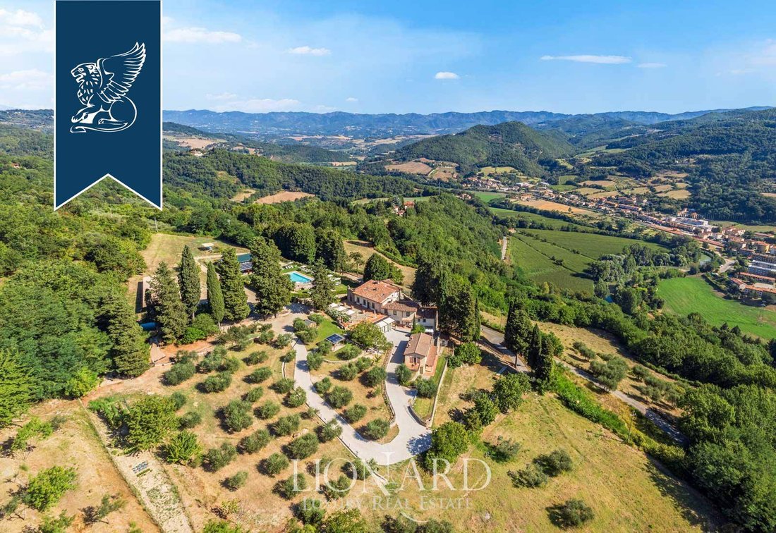 Villa in Dicomano, Tuscany, Italy 1 - 13976457