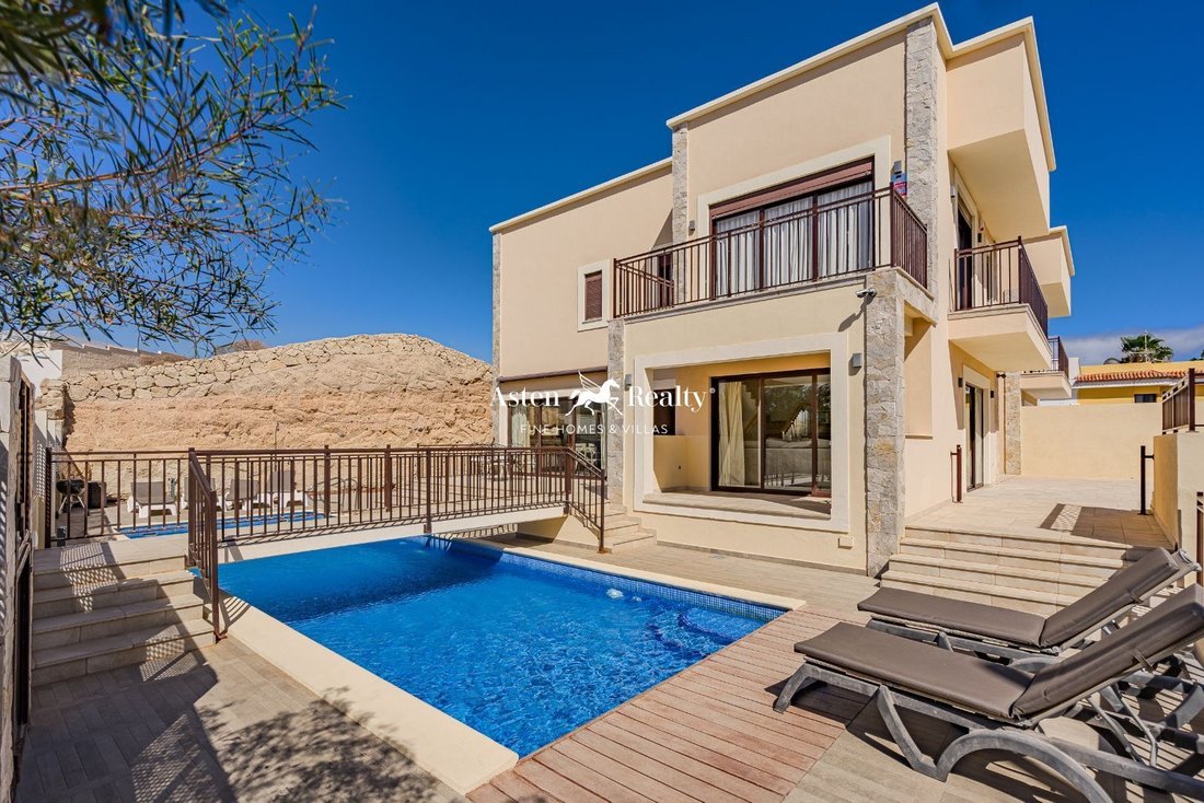 Villa in Granadilla de Abona, Canary Islands, Spain 2 - 13977334