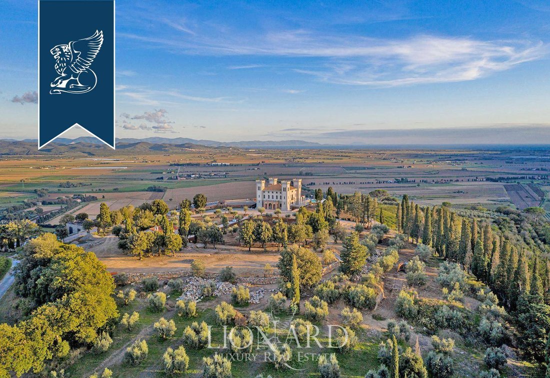 Villa in Center, Campiglia Marittima, Tuscany 1 - 13976201
