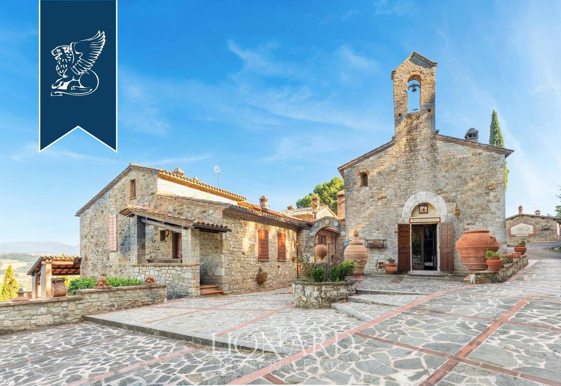 Villa in Todi, Umbria, Italy 5 - 13975948