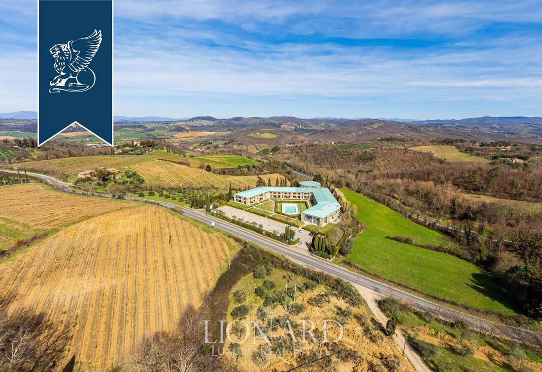 Villa in Tavarnelle Val di Pesa, Tuscany, Italy 1 - 13976546