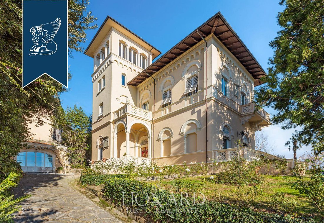 Villa in Montecatini Alto, Montecatini Terme, Tuscany 1 - 13976135