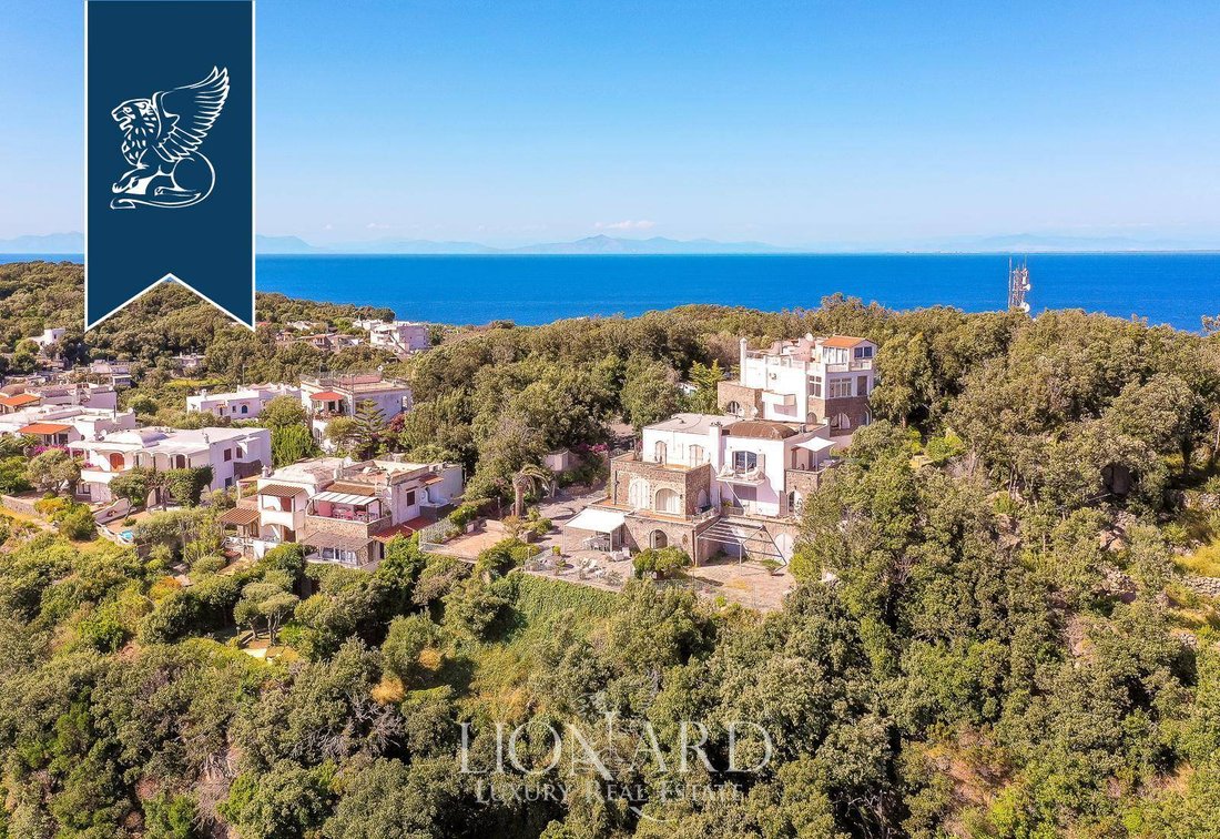 Villa in Forio, Campania, Italy 2 - 13976718