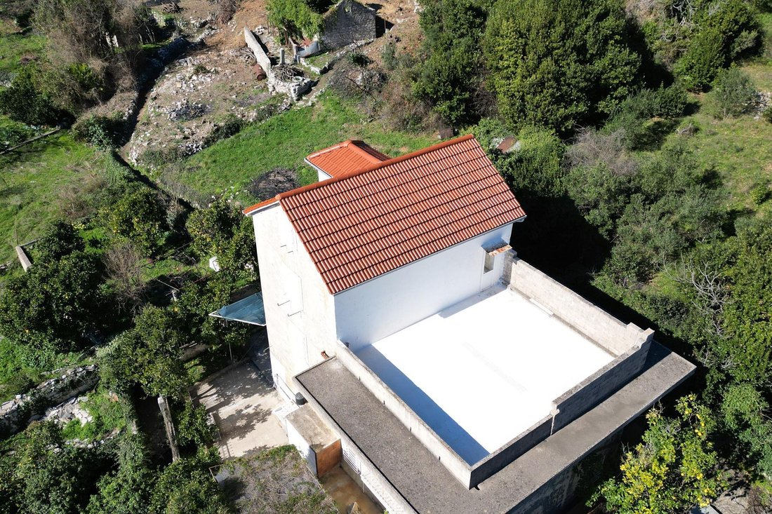 Villa in Kuciste, Dubrovnik-Neretva County, Croatia 4 - 13976864