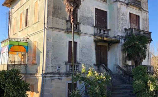 Villa à Arizzano, Piémont, Italie 1