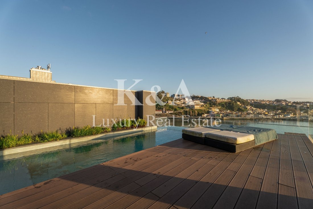 Apartment in Lordelo do Ouro e Massarelos, Porto District, Portugal 2 - 13978645