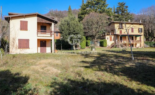 Villa in Salo, Lombardy, Italy 1