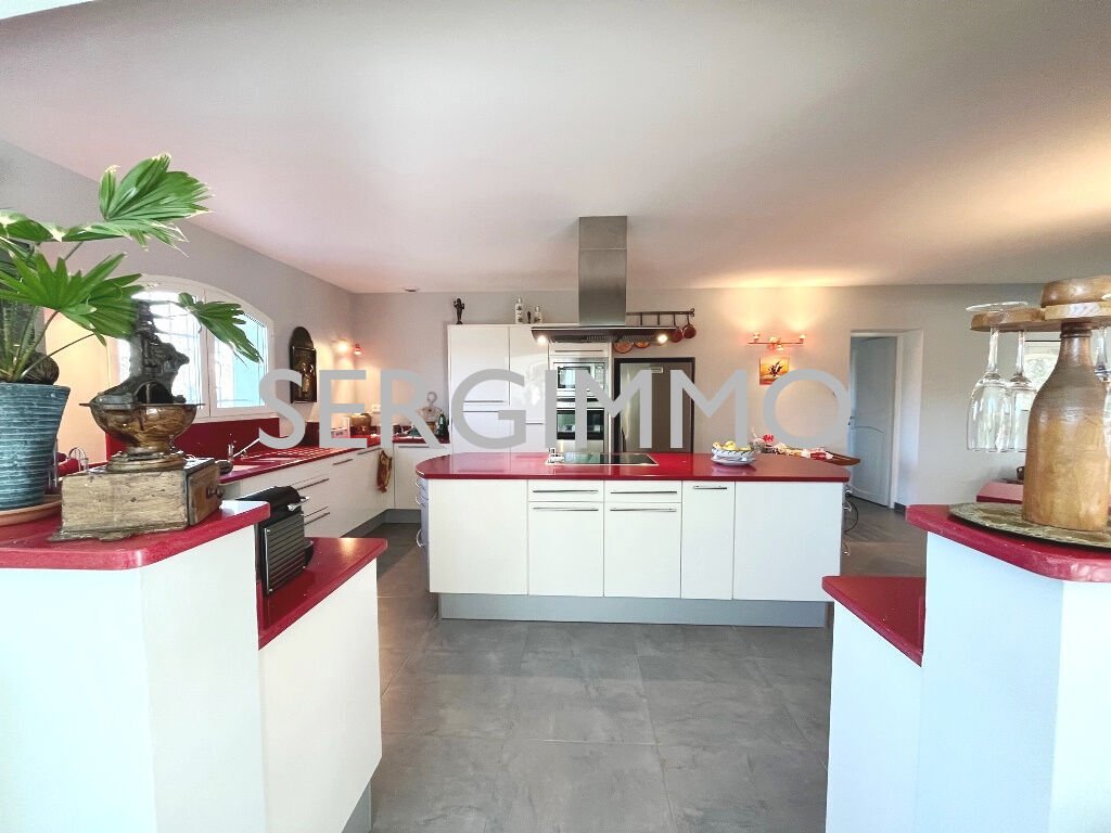 Villa in Montauroux, Provence-Alpes-Côte d'Azur, France 3 - 13981905