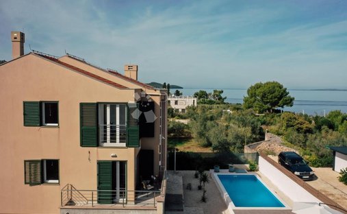 House in Ugljan, Zadar County, Croatia 1