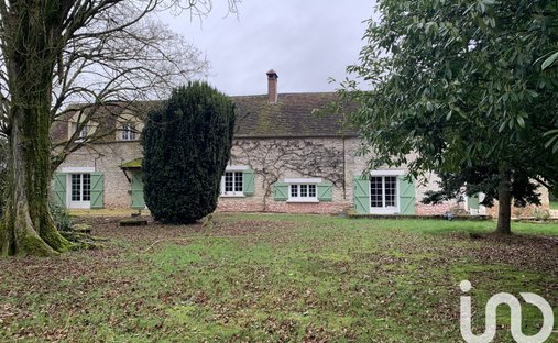 Luxury homes for sale in Bezalles, ÎledeFrance, France JamesEdition