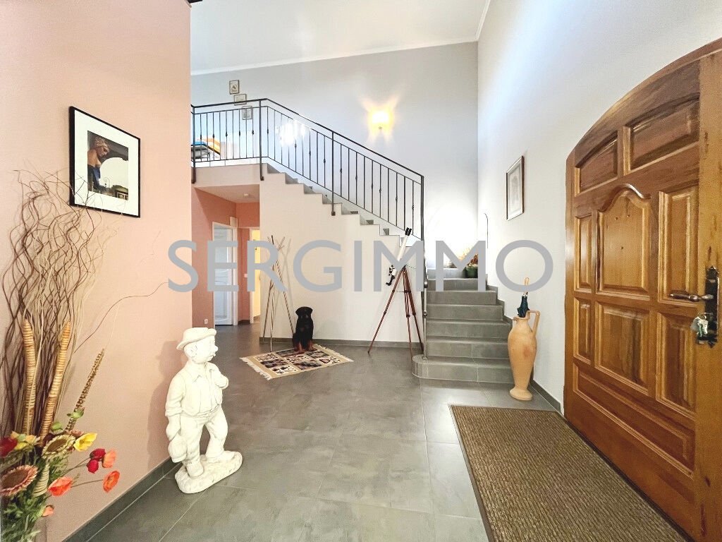 Villa in Montauroux, Provence-Alpes-Côte d'Azur, France 4 - 13981905