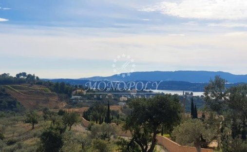 Koinotita Kranidiou, Kranidi, Grecia 1
