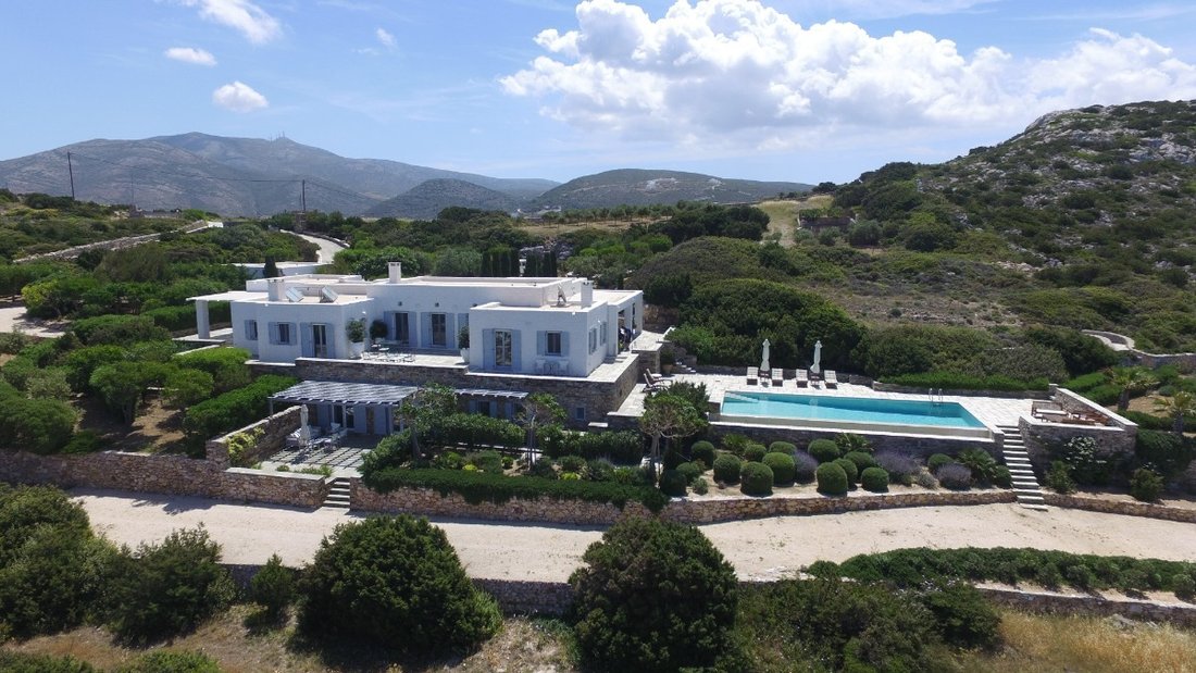 Villa in Paros, Aegean, Greece 1 - 13982819