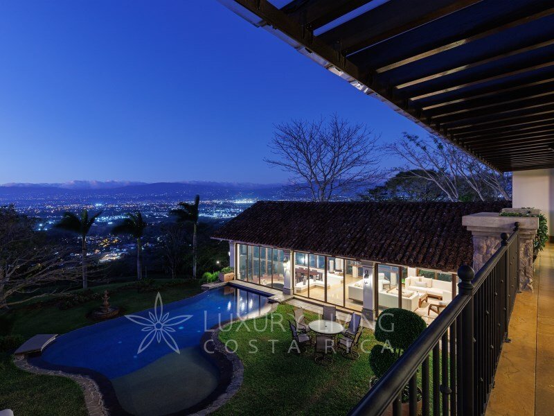 Maison à Santa Ana, San José, Costa Rica 2 - 13273298